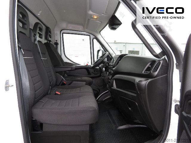 Dobozos furgon IVECO Daily 70C18HA8/P Koffer/LBW Klima, NL 3228kg