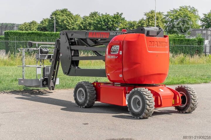 Kloubová teleskopická pracovní plošina Manitou 150 AET JC 3D