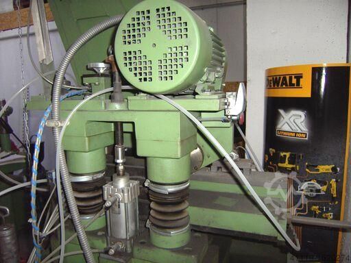 Sander van de riem Wickelhaus HY 250B