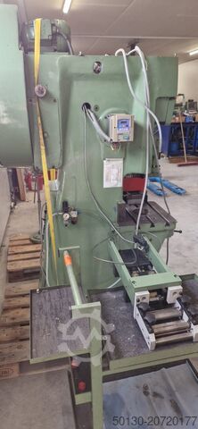 Pressa eccentrica Weingarten AV10