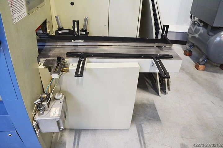 Planer and moulder WEINIG Hydromat 23 C