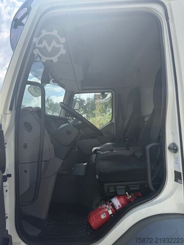 Camión plataforma con toldo DAF LF 290 19T EURO 6 TAULINER 8,85M