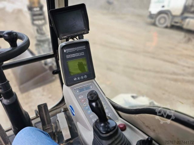 Mobile excavator LIEBHERR A 904-2 C Litronic mit fahrbarer  Kabine, Klima