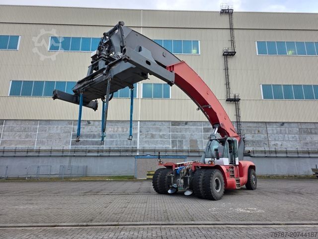 Container stacker  Liebeherr LRS V 645 Reachstacker/ Contlader