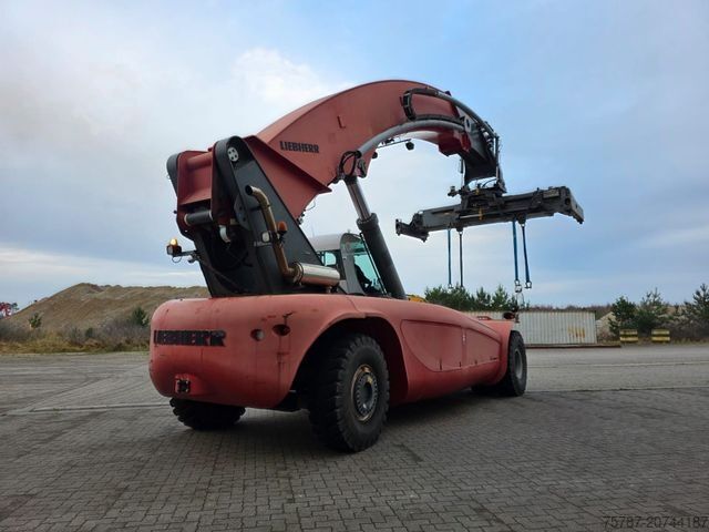 Container stacker  Liebeherr LRS V 645 Reachstacker/ Contlader