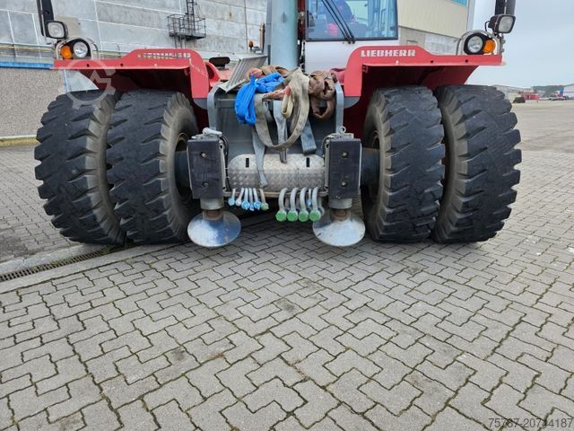 Container stacker  Liebeherr LRS V 645 Reachstacker/ Contlader