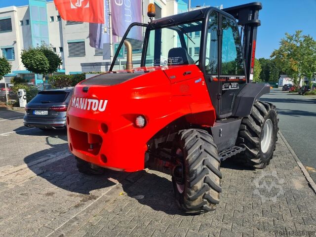 Περονοφόρο ανυψωτικό όλου του εδάφους Manitou M50.4 D ST5 S1 EU
