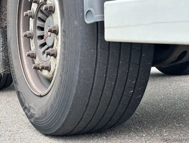 Reefer semitrailer  Gray & Adams AND CITY TRAILER CARRIER VECTOR 185