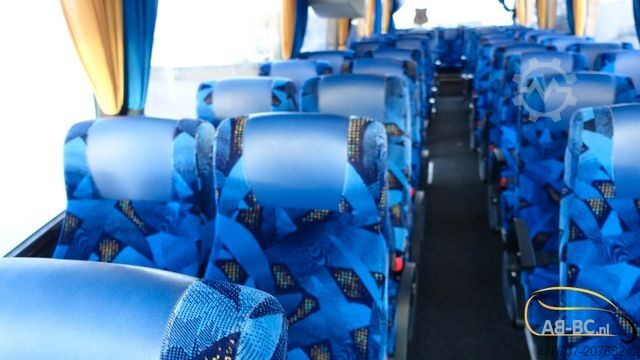 Touringcar BERKHOF Axial SB4000 - 51 Sitze Analoge Tacho