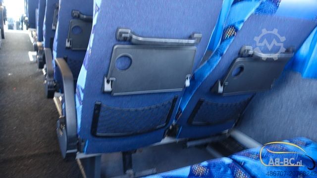 Touringcar BERKHOF Axial SB4000 - 51 Sitze Analoge Tacho