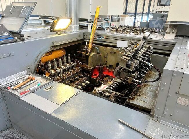 5 matrizes - prensa de 5 tempos SAKAMURA BPF540