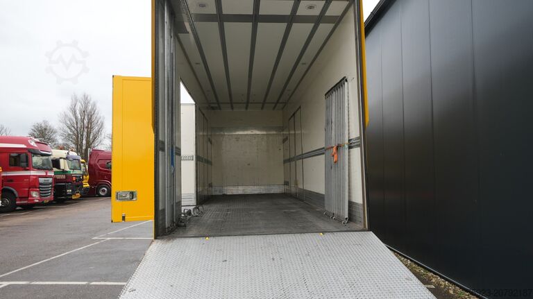 Car carrier van Mercedes-Benz ACTROS 1942 CAR TRANSPORTER COMBI WITH TIJHOF T...