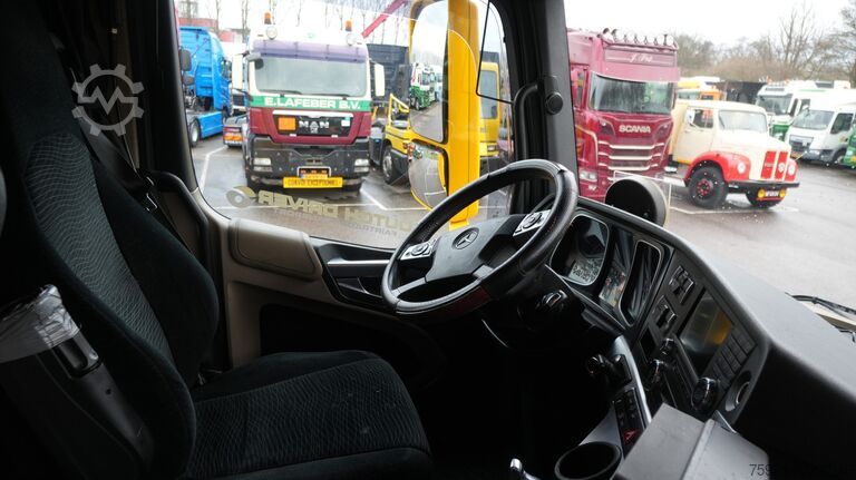 Car carrier van Mercedes-Benz ACTROS 1942 CAR TRANSPORTER COMBI WITH TIJHOF T...