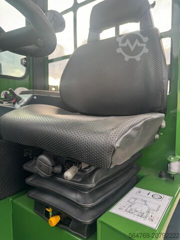 4-way forklift truck Combilift C4000 /2015 /Triplex 8400 mm/Only 7299 h