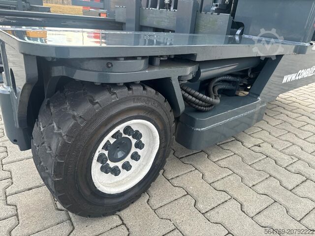 4-way forklift truck Combilift C4000 /2015 /Triplex 8400 mm/Only 7299 h