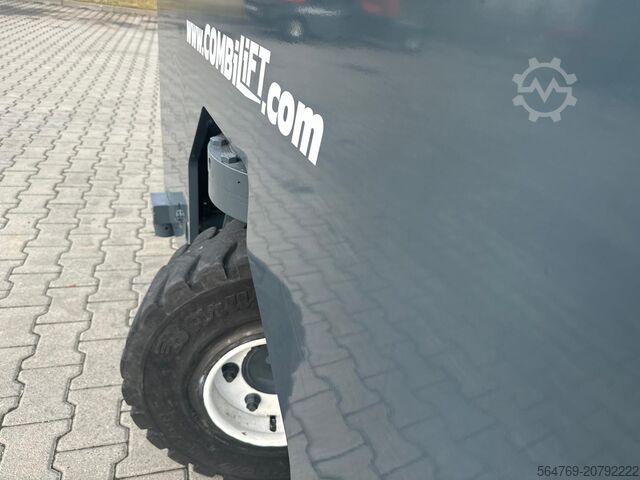 4-way forklift truck Combilift C4000 /2015 /Triplex 8400 mm/Only 7299 h