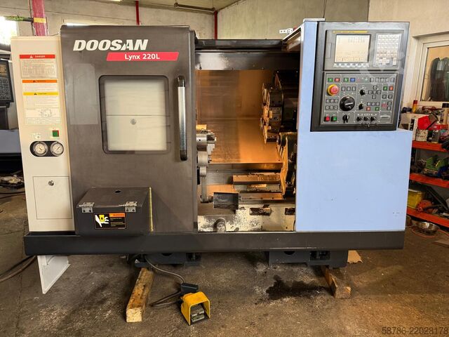 CNC strug Doosan Lynx 220LB