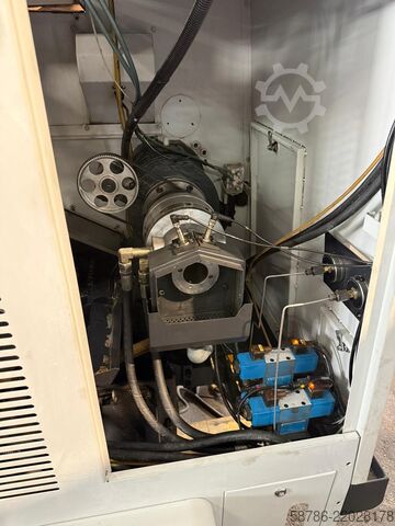 CNC strug Doosan Lynx 220LB