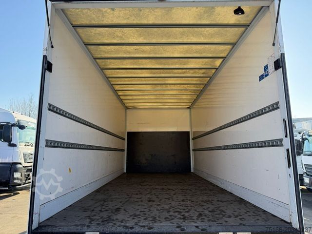 Furgon skrzyniowy MERCEDES-BENZ ATEGO 818 L Koffer 6,10 m LBW 1 to.*AHK*EURO 6E
