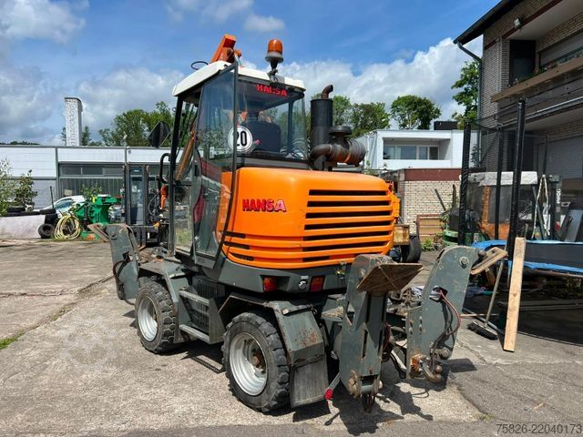 Excavadora móvil AHLMANN HANSA 531 H 4x4