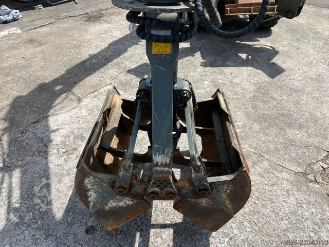 Excavadora móvil AHLMANN HANSA 531 H 4x4