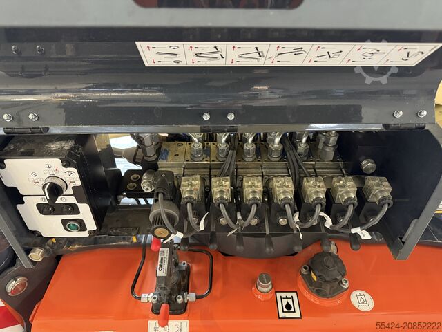 Teleskoparbeitsbühne JLG XJ17P Plus Hybrid Raupen Teleskop