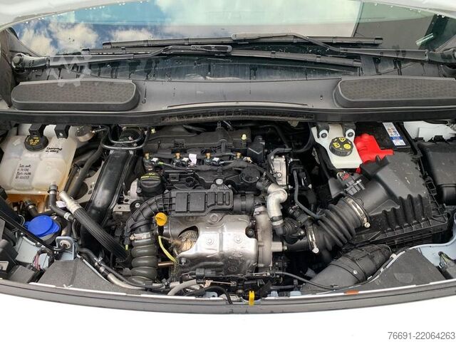 Kombivan Ford Connect 220 Combi -  5 posti  -