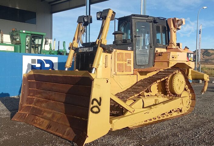Dozer Caterpillar D6T