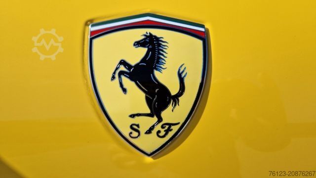 Fourgon FERRARI Portofino