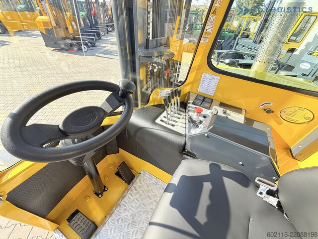 Carrello elevatore a 4 direzioni Combilift C5000XL GAS TRIPLEX 6000 EXTENDABLE FORK