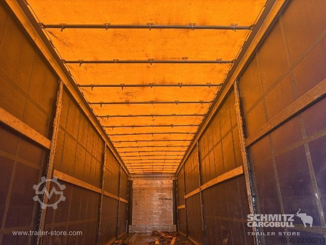Semiremorcă deschisă cu prelată Schmitz Cargobull Semitrailer Curtainsider Mega