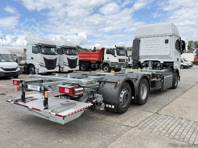 Samochód z wymienną zabudową IVECO AS260S46Y/FS CM CNG