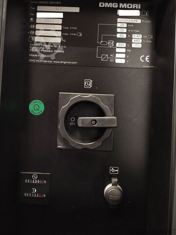Centro de mecanizado DMG MORI M 1