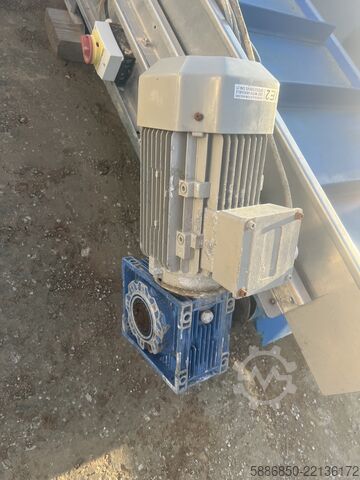 Τροφοδοτικός μεταφορέας με ωθητήρες Inox 480 x 90 εκ.  