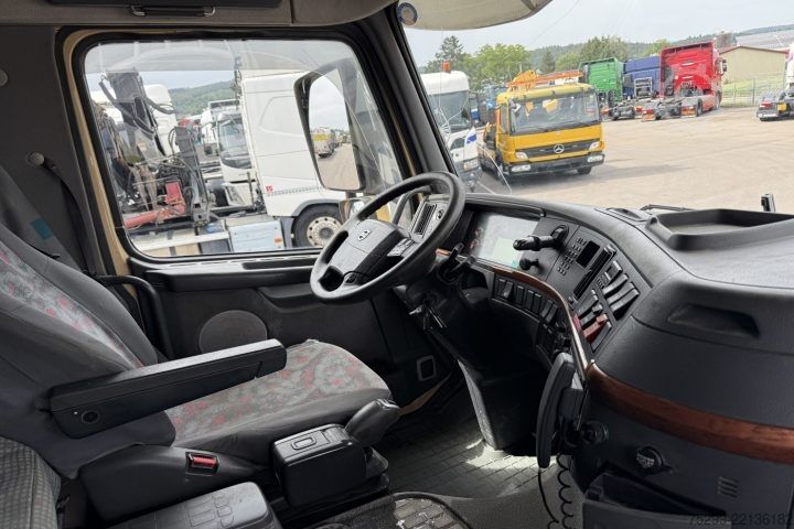 Vrachtauto met open laadbak Volvo FH12-460 6x2 Brücke / Swiss-Vehicle