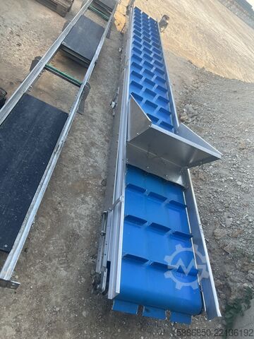 Odebírací dopravník Inox 560 cm x 56 cm Htech 