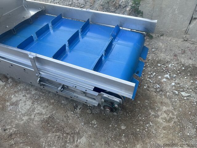 Odebírací dopravník Inox 560 cm x 56 cm Htech 