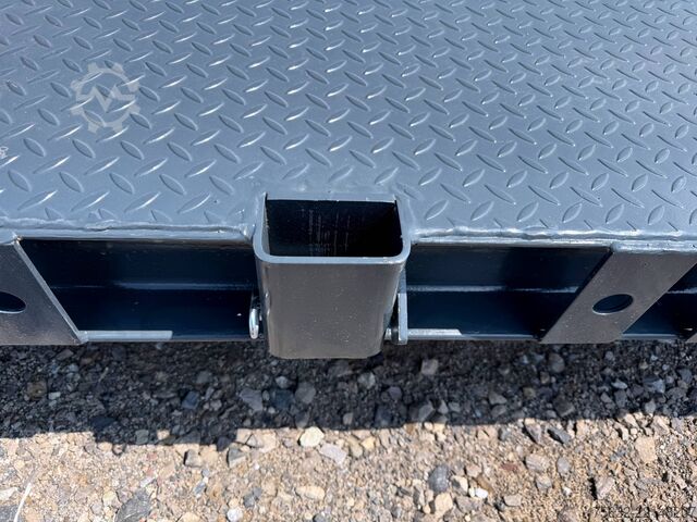 6,5m Abrollcontainer/ Abrollplattform Hitta HAP65R/ Rungenplattform