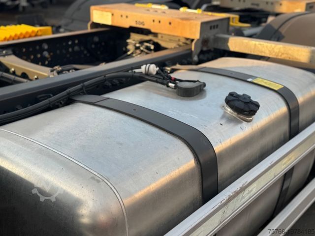 Wissellaadbak vrachtwagen MERCEDES-BENZ ACTROS 2553 L / LENKACHSE / 2 x AHK / MULTIW.