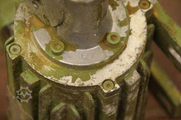 Tandwielmotor 0,1 kW 60 tpm Lenze B3 Winkel