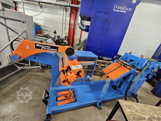 Desbobinador Servo Presse SMTCP 400 AE T4