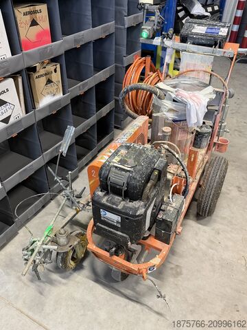 Máquina de señalización vial CMC AR30PROP-AVH