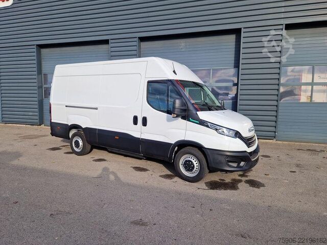 Bestelwagen Iveco Daily