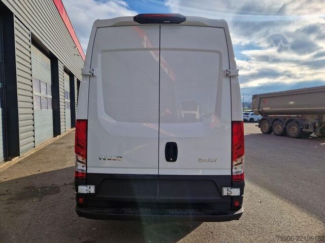 Bestelwagen Iveco Daily