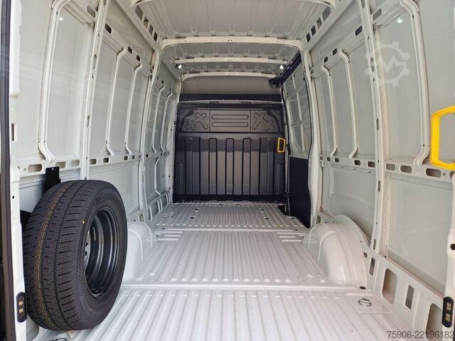 Bestelwagen Iveco Daily