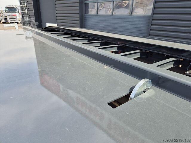 Haakarmaanhangers / containerafzettrailers Lecitrailer PORTE CAISSON