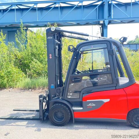 Carretilla eléctrica de 4 ruedas Linde e35l-01