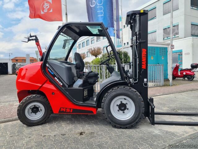 Carretilla elevadora todoterreno Manitou MSI 25 NEU 39K