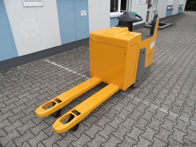Porta-paletes manual Jungheinrich ERE 225 - elektr. Lenkung - Plattform