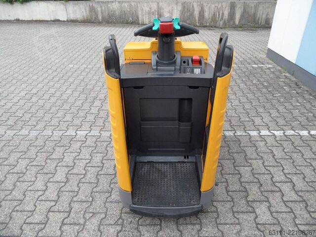Porta-paletes manual Jungheinrich ERE 225 - elektr. Lenkung - Plattform